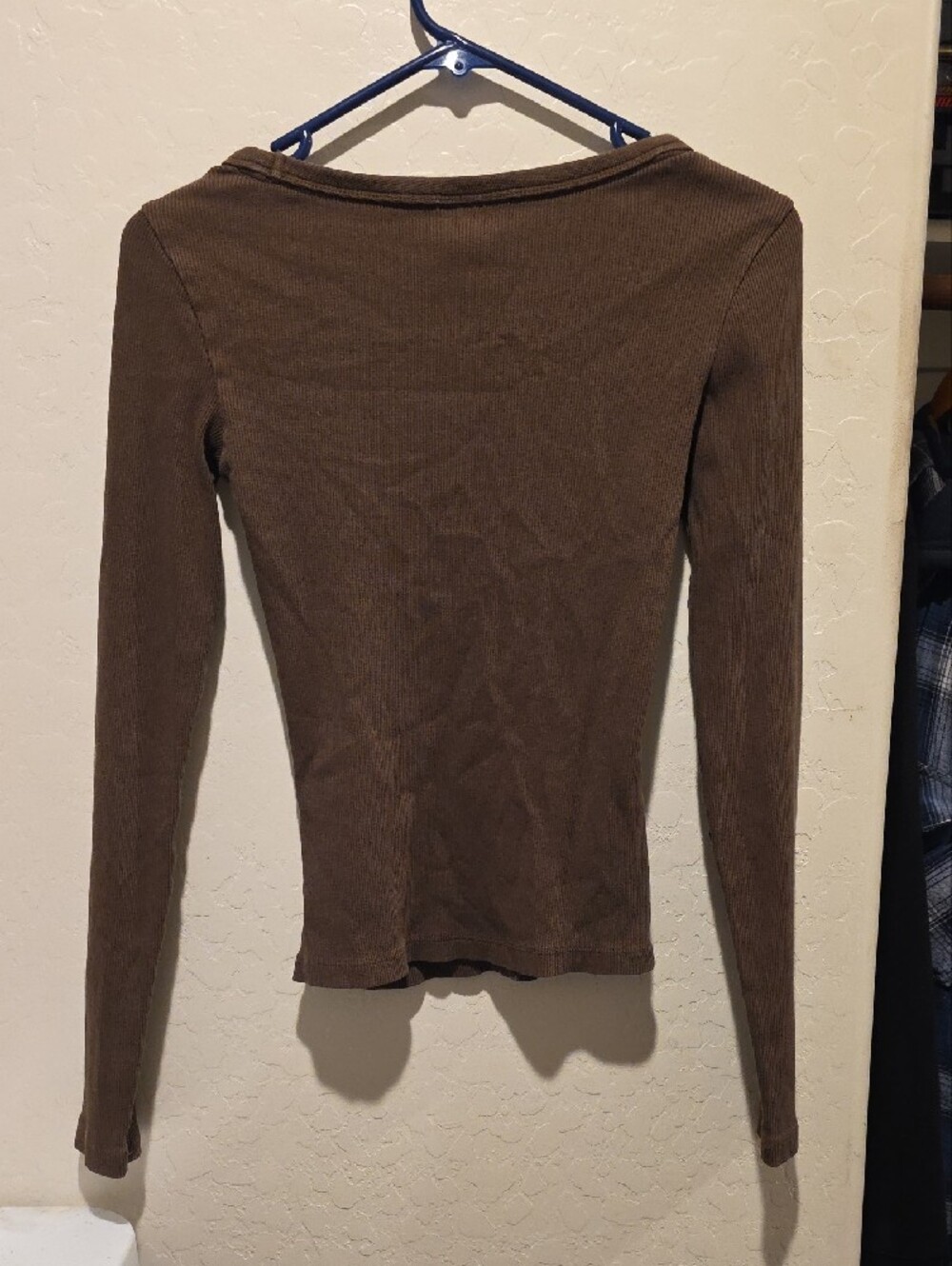 Universal Thread Brown Scoop Neck Long Sleeve Top - Picture 4 of 6